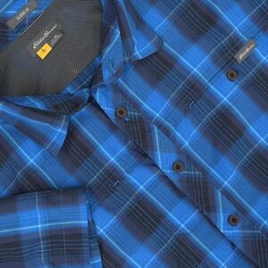 Eddie Bauer Shirt Mens XL Blue Plaid Travex Short Sleeve Button Up Hiking